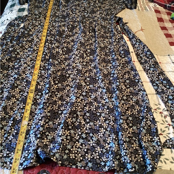 Dress XL MAX Studio - Picture 4 of 10